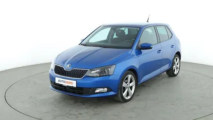 Blau Gebraucht 2014 Skoda Fabia Style Limousine | 9.110 € (Fairer Preis)