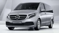 Brillantsilber metallic Gebraucht 2023 Mercedes V220 Van / Kleinbus | 56.779 € (Teuer)