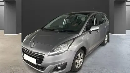 Gebraucht Peugeot 5008 Active 131 PS (96 kW) 2016 Grau Van / Kleinbus