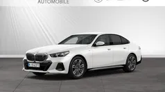 Weiss Gebraucht 2024 BMW i5 Comfort Edition Limousine | 56.800 € (Superpreis)