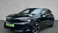 Karbon schwarz metallic Gebraucht 2024 Opel Astra GS Line Limousine | 25.480 € (Fairer Preis)
