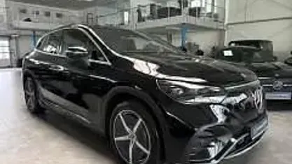 Gebraucht Mercedes EQE500 AMG Line Premium Plus 300 kW (408 PS) 2023 Schwarz SUV