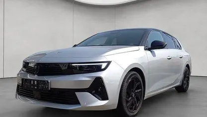 Gebraucht 2024 Opel Astra Kombi | 23.490 € (Guter Preis)