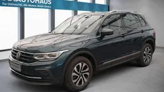 Blau Gebraucht 2023 VW Tiguan Active SUV | 30.830 € (Fairer Preis)