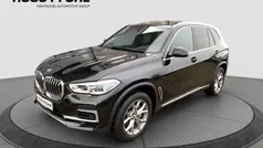 Black sapphire metallic Gebraucht 2022 BMW X5 xLine SUV | 52.749 €