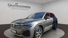 Grau Gebraucht 2023 VW Touareg R-line SUV | 65.444 € (Fairer Preis)