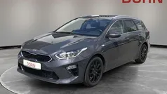 Grau Gebraucht 2018 Kia Ceed Sportswagon Comfort Kombi | 13.990 € (Etwas zu teuer)