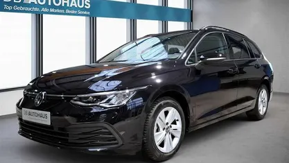 Gebraucht VW Golf VIII Life 110 PS (80 kW) 2023 Schwarz Kombi