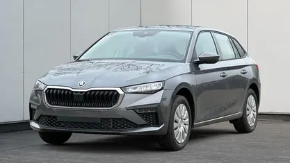 Graphitegrau metallic Neu 2025 Skoda Scala Selection Kleinwagen | 22.730 € (Fairer Preis)
