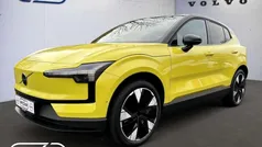 Moss yellow Gebraucht 2025 Volvo EX30 Performance SUV | 39.990 € (Guter Preis)