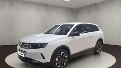 Nouă Opel Grandland X Edition 145 CP (106 kW) 2026 Alb SUV