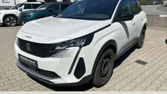 Weiss (metallic) Gebraucht 2023 Peugeot 3008 Allure SUV | 27.570 € (Fairer Preis)