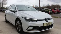 Pure white 6109 Gebraucht 2023 VW Golf VIII Move Limousine | 24.950 € (Fairer Preis)