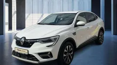 Weiß Gebraucht 2023 Renault Arkana Equilibre SUV | 19.990 € (Fairer Preis)