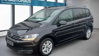 Schwarz Gebraucht 2022 VW Touran Comfortline Van / Kleinbus | 25.390 € (Superpreis)