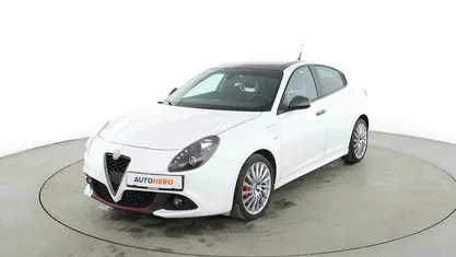 Gebraucht Alfa Romeo Giulietta Veloce 241 PS (177 kW) 2018 Weiß Limousine