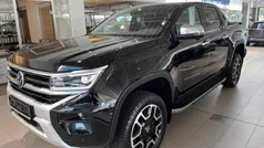 Midnight black (metallic) Gebraucht 2023 VW Amarok Aventura Abholung | 52.990 € (Fairer Preis)