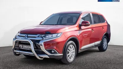 Gebraucht Mitsubishi Outlander Edition 150 PS (110 kW) 2017 Rot SUV