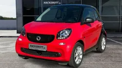 Rot Gebraucht 2018 Smart ForTwo Electric Drive Passion Coupé | 7.980 € (Fairer Preis)