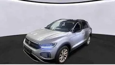 Gebraucht 2023 VW T-Roc Life SUV | 27.685 € (Fairer Preis)