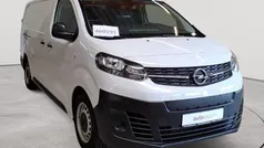 Eis weiß Gebraucht 2022 Opel Vivaro-e Combi Edition Van | 22.490 € (Fairer Preis)