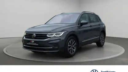 Gebraucht VW Tiguan Life 150 PS (110 kW) 2022 Grau SUV