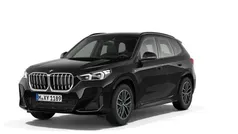 Saphirschwarz metallic Gebraucht 2025 BMW X1 M Sport SUV | 44.930 € (Fairer Preis)