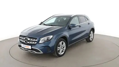 Gebraucht Mercedes GLA220 Urban 170 PS (125 kW) 2019 Blau SUV