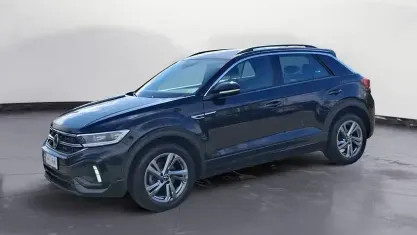 Gebraucht VW T-Roc R-line 110 PS (80 kW) 2024 Deep black perleffekt SUV