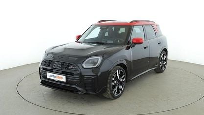 Second-hand Mini John Cooper Works Countryman 218 CP (160 kW) 2025 Negru SUV