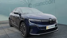 Blau Gebraucht 2023 Renault Mégane Techno Limousine | 29.675 € (Fairer Preis)
