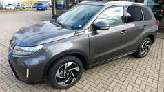 Titan dark gray pearl (grau) Gebraucht 2025 Suzuki Vitara Comfort+ SUV | 25.990 € (Fairer Preis)