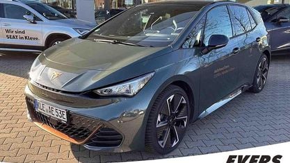 Używany Cupra Born VZ 239 kW (326 KM) 2026 Zielony Hatchback