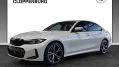 Mineralweiß Gebraucht 2024 BMW 320 M Sport Limousine | 42.480 € (Guter Preis)