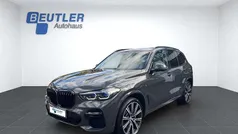 Grau Gebraucht 2022 BMW X5 Performance SUV | 61.450 € (Fairer Preis)