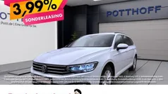 Weiss Gebraucht 2023 VW Passat Business Kombi | 26.443 € (Fairer Preis)