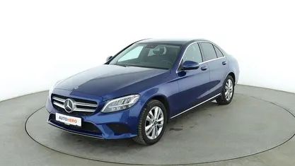 Gebraucht Mercedes C300 Avantgarde 258 PS (189 kW) 2019 Blau Limousine