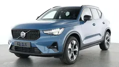 Blau Gebraucht 2025 Volvo XC40 Plus SUV | 36.500 € (Fairer Preis)