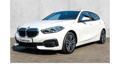 Gebraucht BMW 120 Performance 178 PS (130 kW) 2023 Weiß Limousine