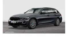 Grau Gebraucht 2021 BMW 330e M Sport Kombi | 27.940 € (Fairer Preis)