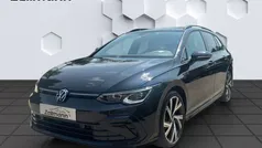 Schwarz Gebraucht 2024 VW Golf VIII R-line Kombi | 30.638 € (Fairer Preis)