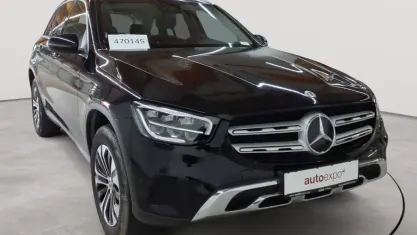Gebraucht Mercedes GLC300 194 PS (142 kW) 2022 Schwarz SUV