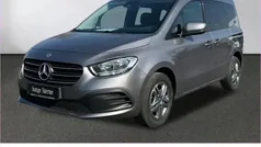 Grau Gebraucht 2023 Mercedes 180 Style Limousine | 24.350 € (Superpreis)