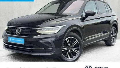 Schwarz Gebraucht 2022 VW Tiguan Active SUV | 23.890 € (Fairer Preis)