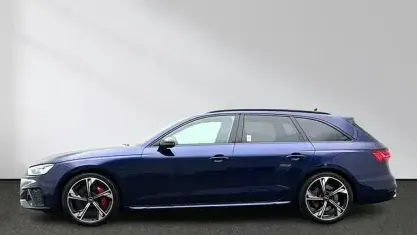 Gebraucht Audi S4 Sport 341 PS (250 kW) 2023 Navarrablau Kombi