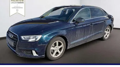 Gebraucht Audi A3 Comfort 116 PS (85 kW) 2020 Kosmosblau Limousine