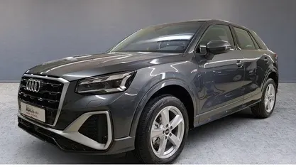 Neu Audi Q2 S-Line 150 PS (110 kW) 2025 Grau SUV