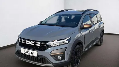 Gebraucht 2025 Dacia Jogger Extreme Van / Kleinbus | 24.275 € (Fairer Preis)
