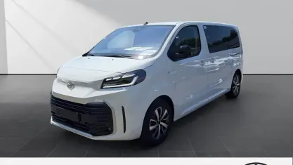 Neu Toyota Proace Verso Executive 181 PS (133 kW) 2026 Weiss Kombi