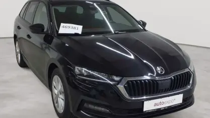 Gebraucht Skoda Octavia Ambition 150 PS (110 kW) 2022 Blackmagic perleffekt Kombi